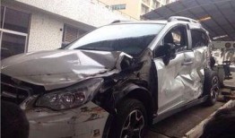 西安大货车最新爆料新闻,多车连环相撞，救援现场直击